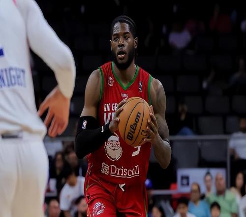 铁树开花了！火箭二队的锋线大闸竟然在三分线外5投5中