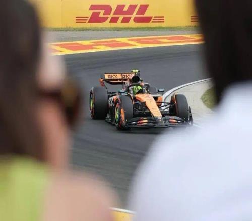 F1匈牙利站-诺里斯策略制胜皮亚第2 勒克莱尔杆位起步获第4
