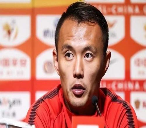 争议！前国脚炮轰亚泰球员：你技术不行，“往腿上踢会不会”