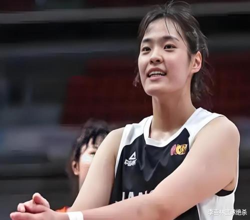 13分钟轰16+3！中国女篮又一26岁2米王牌崛起：冲冠对决韩旭