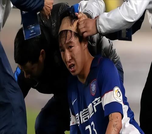 江苏足球队4获亚冠资格，血战仙台双杀大阪，最后那次退赛意难平