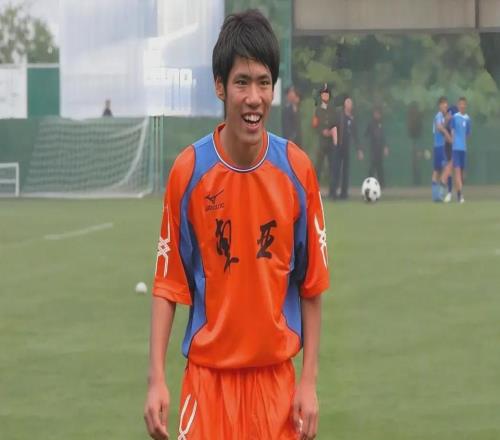 80后现役中超老将盘点！崇明岛走出500场传奇！吕文君的海港人生