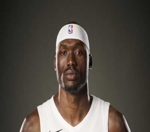 NBA开拓者136134险胜爵士，杨瀚森2分，马尔卡宁32分5板，霍勒迪27分5板8助