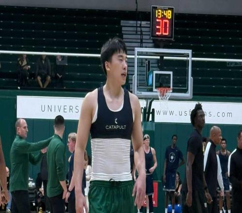 王俊杰彻底打成NCAA主力！强势攻坚轰23分，找回三分更恐怖！