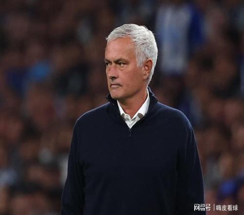 欧冠最难！穆里尼奥挑战五大豪门，本菲卡多输两场将出局