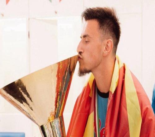 罗马诺：埃尔马斯接近以租借形式回归那不勒斯