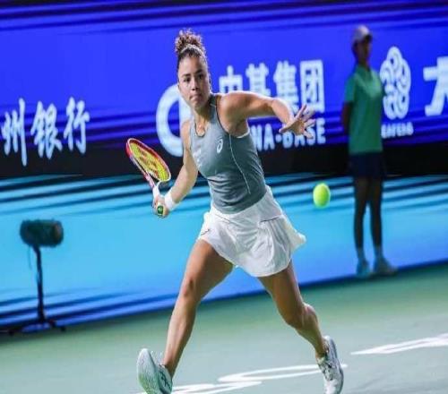 保利尼：很感激这次中国之行，想对所有球迷说谢谢