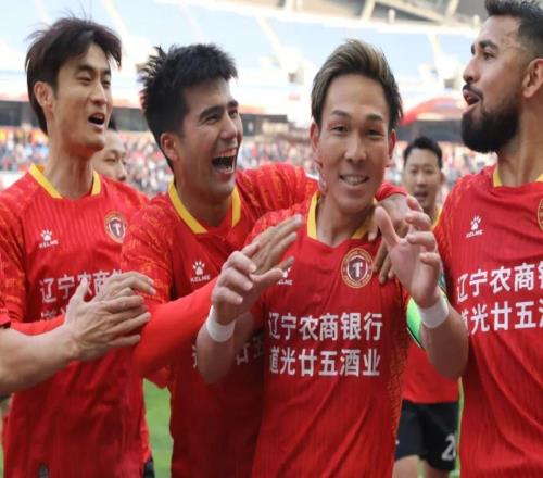 邦本建功！辽宁铁人提前2轮夺冠冲超，辽宁足球苦等8年重返中超