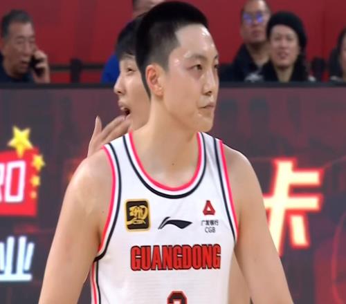 官宣！NBA顶级天赋内线被裁，加盟广东队成第一选择