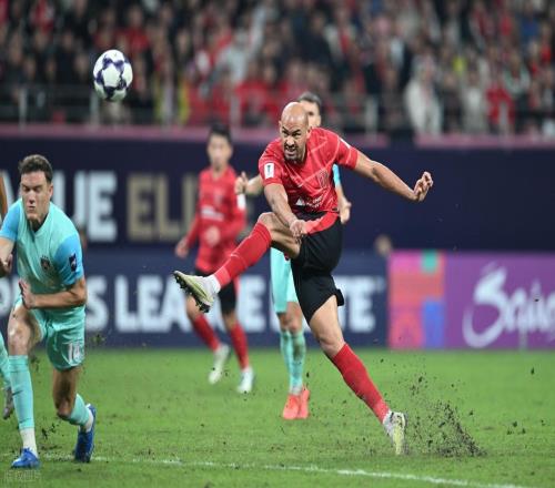 CCTV5+直播！蓉城VS西海岸3大看点：李海新迎考验+中超争冠走势