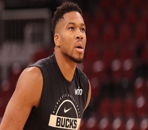 字母哥：还能在NBA打6到8年梦想是在希腊球队结束职业生涯