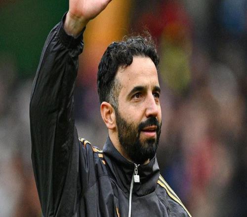 302胜25平，曼联队史英超主场半场领先仍保持不败