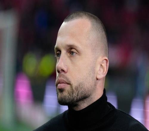 经纪人：曾告诉海廷加别离开利物浦，他去阿贾克斯是出于感情