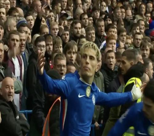 开张了，加纳乔斩获切尔西生涯处子球