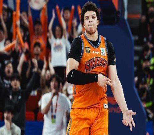 上海男篮四名外援全部确定！重金挖山西辽宁头牌小外，内线NBA级