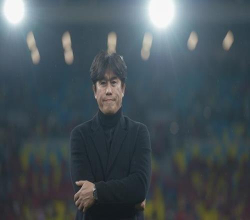 媒体人：蓉城领先后换人太保守卡隆这个外援名额纯属浪费