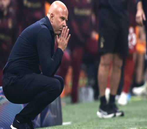 斯洛特掉下神坛：耻辱3连败，1.4亿巨星迷失：10场0进球