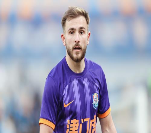 中超转会！天津外援加盟深圳，冠军中卫签大连，带刀后卫加盟国安