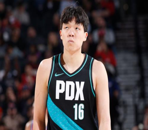 波特兰媒体人：杨瀚森还差好几年才能做贡献现在根本不像NBA球员