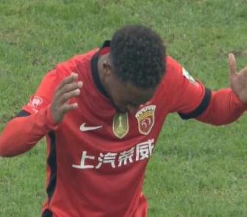 中超海港客场10英博3连冠加布开场4分钟闪击