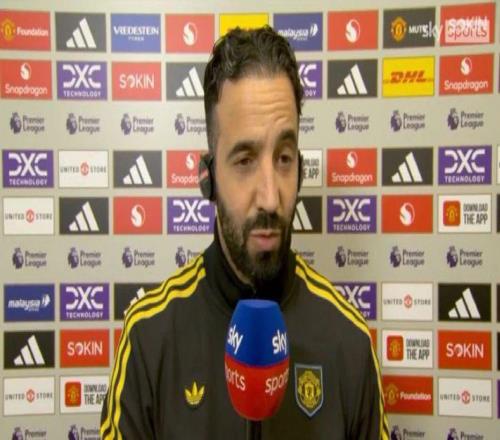 阿莫林解释曼联踢长传理由！传控英超最差，控球七成反遭零封输球