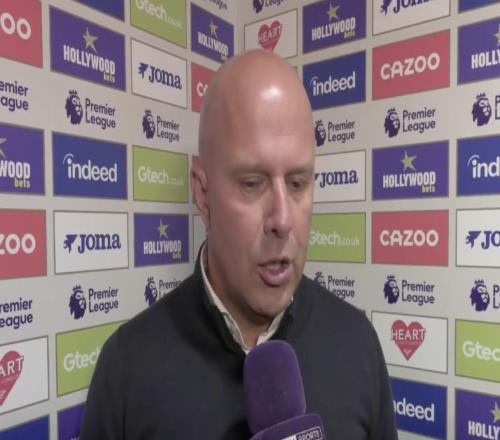 斯洛特：加克波那次更像是点球现在不是该指责个人的时候