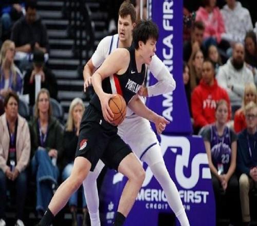 杨瀚森：在2K26用过自己了，对翻译克里斯拿到了32分