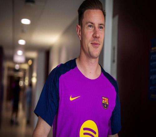 每体：特尔施特根加快康复，目标是拿回主力位置并参加世界杯