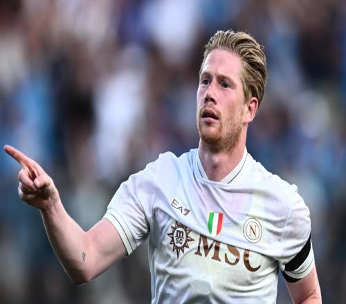 34岁56天！德布劳内成为那不勒斯三分制时代首秀最年长非门将球员