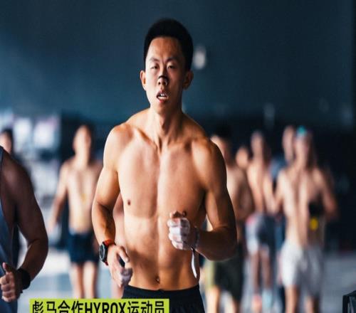 都市精英新社交货币，彪马借HYROX打出「跑训」新王牌