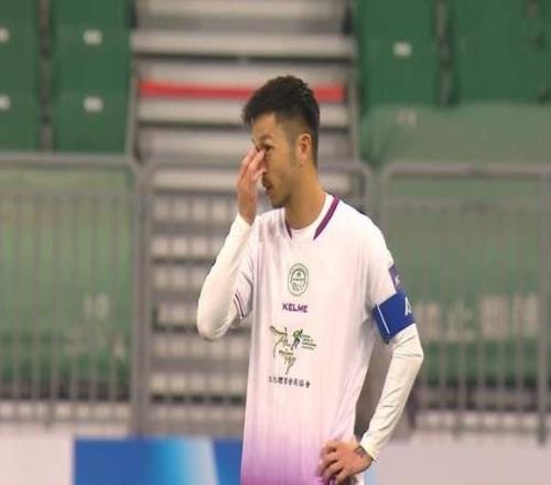 30，国安亚冠首胜张玉宁+塞尔吉尼奥连场破门拉米罗换人见效果