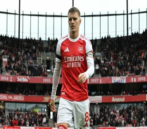 厄德高：我目前恢复进展良好，我会尽力在场外做出贡献