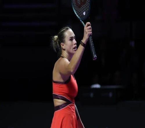 WTA年终总决赛：萨巴伦卡力克佩古拉 高芙击败保利尼