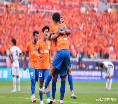 双线溃败！上海海港弃亚冠“保”联赛，反被泰山31打回原形