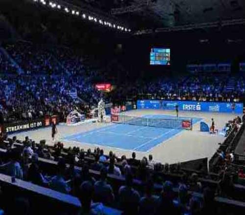 紫薇能复仇辛纳？弗基纳五进决赛再冲首冠，中国金花扎堆香港九江