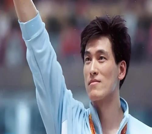 七枚金牌的神话 上海游泳永远的传奇：沈坚强