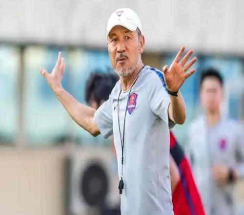 铜梁龙成功升超！媒体人热议：中超预定火爆场面，重现川渝德比