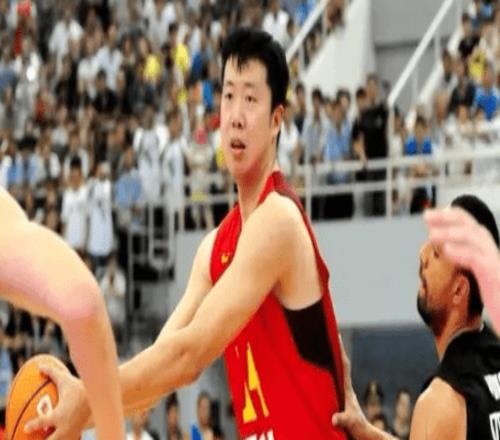 恭喜！王治郅入选2026届国际篮联名人堂比肩姚明成中国第5人