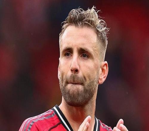 卢克肖谈双红会氛围：到处能感受到火药味，但我会专注于比赛