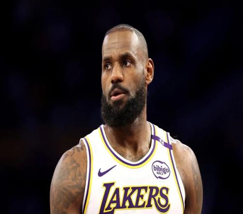 詹姆斯宣布“第二次决定”后，有可能成为告别战的球票价格暴涨