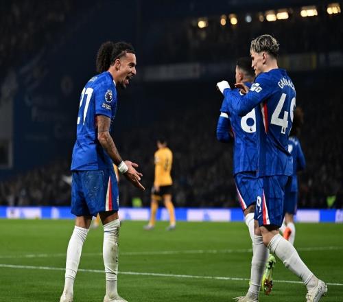 03！加纳乔助攻双响英超副班长赛季首胜遥遥无期切尔西升到第2