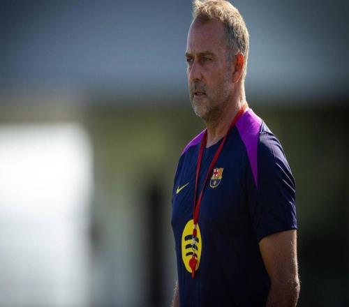 每体：弗里克排首发会提前通知部分球员，告知上场原因和职责