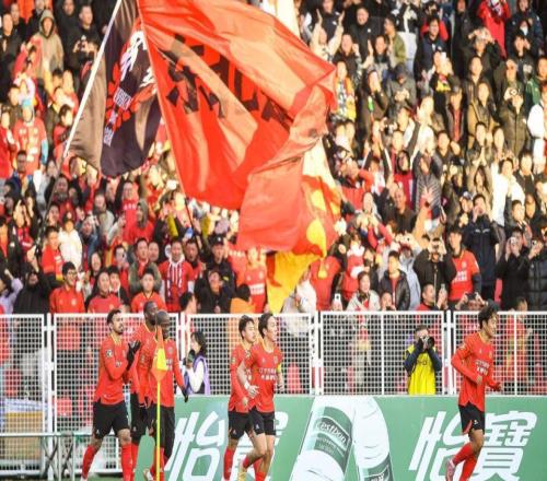 4连胜！48岁李金羽率辽宁提前2轮夺中甲冠军建队10年后首升中超