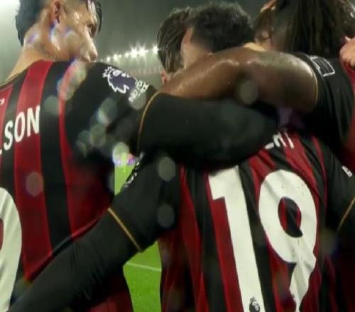 一场31逆转！打出英超争四大黑马：6轮不败进前二，差利物浦1分