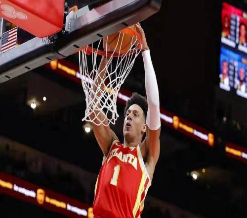 NBA季前赛老鹰122116战胜灰熊老鹰球员杰伦约翰逊砍下20分