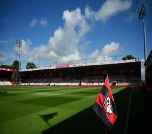 翻新扩建后，伯恩茅斯现主场活力球场的容量有望提升至两万人