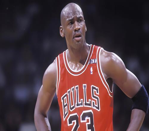 40+6+2，40+15+3，43+12+9，乔丹：我想和他们一起打球