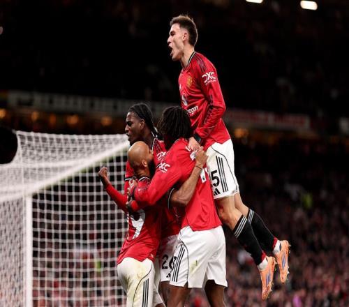 英超变天升班马升第2！曼联携3连胜进前4，卫冕冠军4连败跌第6