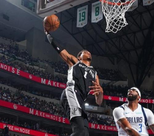 一战定乾坤！詹姆斯和库里之后，NBA进入文班亚马时代！