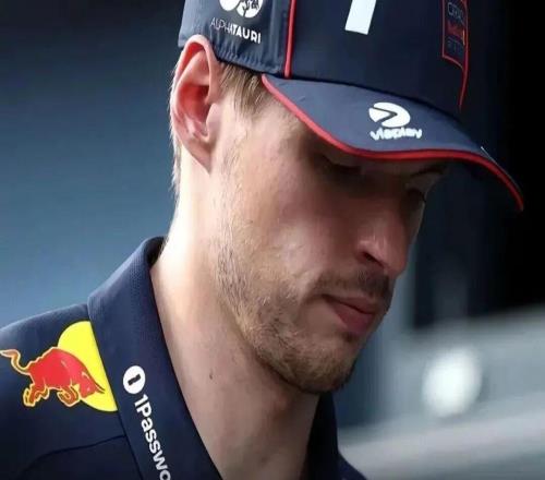 【F1】当半开玩笑的“立帖为证”，变成近在咫尺的“预言成真”……